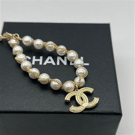 chanel vintage bracelet|Chanel pearl bracelet price.